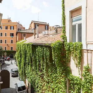 trastevere-blue-king-studio-suite.it-romehotels.com/